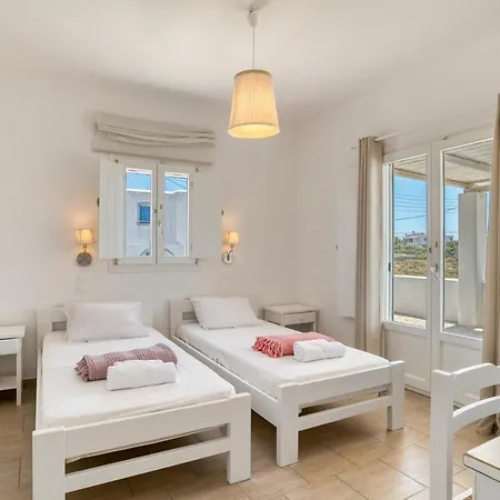 Nocleg ze śniadaniem Dahlia And 4*