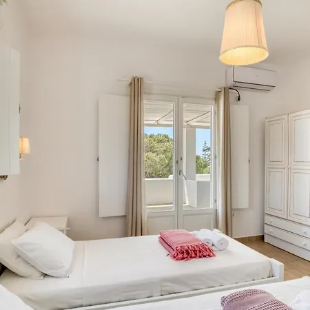 Nocleg ze śniadaniem Dahlia And 4*