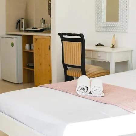 Dahlia And Bed & Breakfast 3*