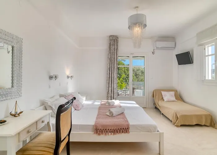 Bed & Breakfast Dahlia And 4*